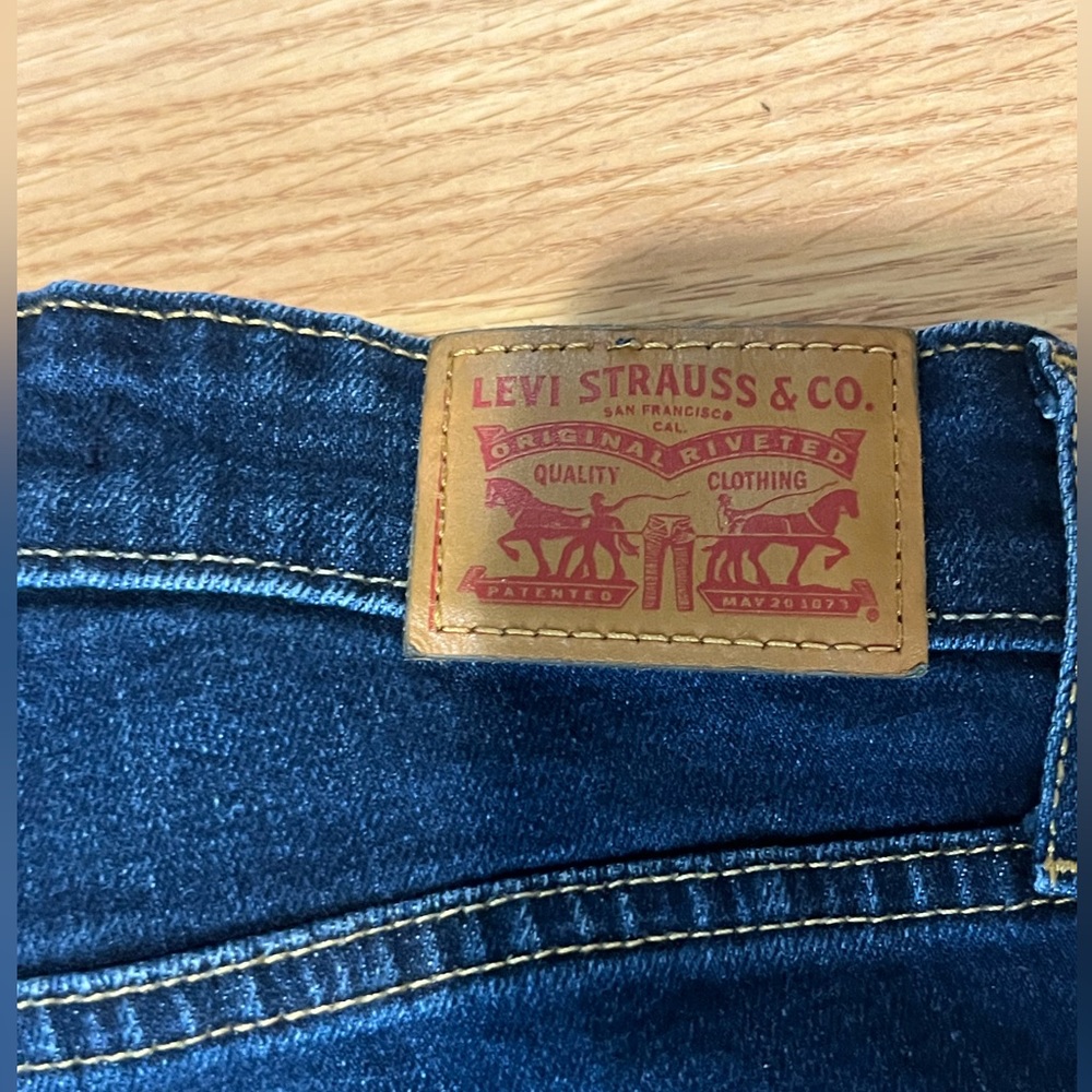 Levi’s  721 High Rise Skinny Jeans